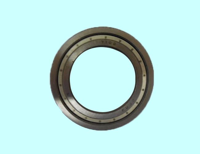 Подшипник 710 Д