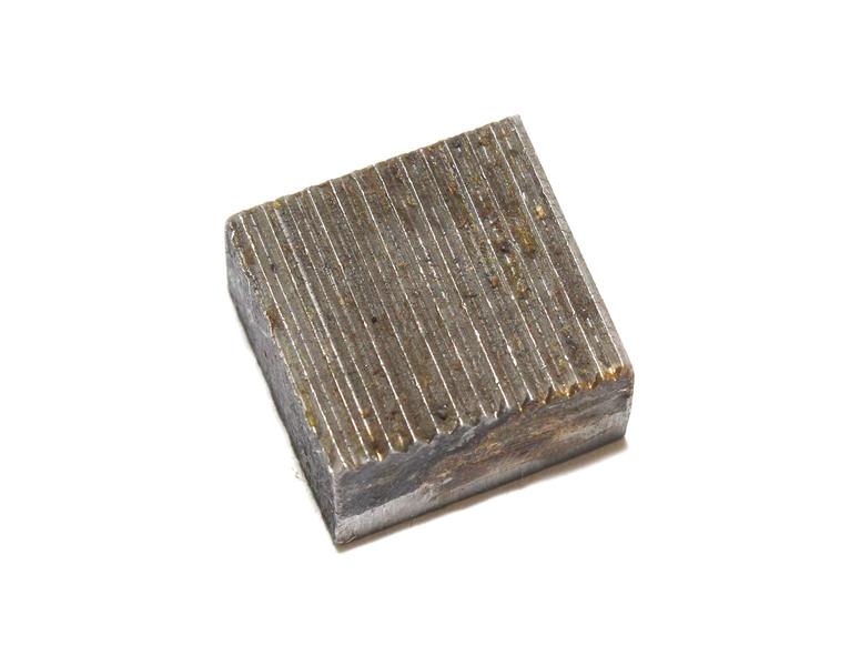 Нож 2026-0030 к трехсторонней фрезе d125-16 (22х14х 8) ВК8 рифленый клиновой левый