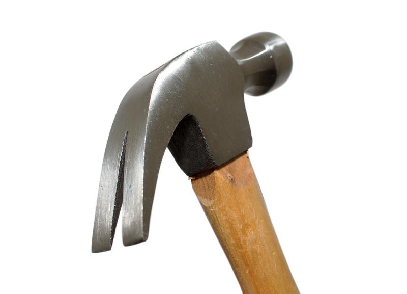 Молоток-гвоздодер 500 г. с деревянной эргономической ручкой  "CNIC" (HL0069)