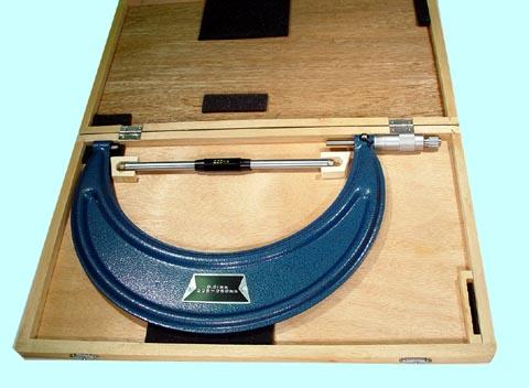 Микрометр Гладкий МК-250  225-250 мм (0,01) кл.т.1 тв.сплав "CNIC" (Шан 400-150)