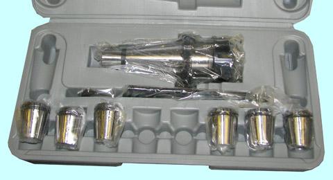 Патрон Цанговый с хвостовиком 7:24-40 ГОСТ 25827 исп.1 М16х2.0 с набором цанг ER32 из  6шт (6-20мм) "CNIC"