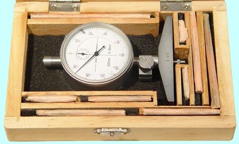 Глубиномер индикаторный ГИ-100  0-100мм(0,01) "CNIC" (Шан 584-101)