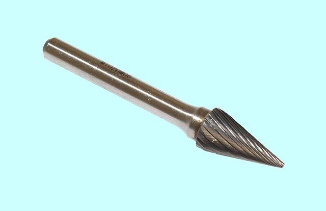 Борфреза тв.спл. конич.  d 8х20х6х65 22° спиральная насечка (М08 20М06) "CNIC"