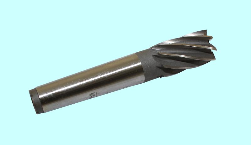 Фреза Концевая d28,0х 45х147 к/х  Р18  Z=8 КМ3 "CNIC"