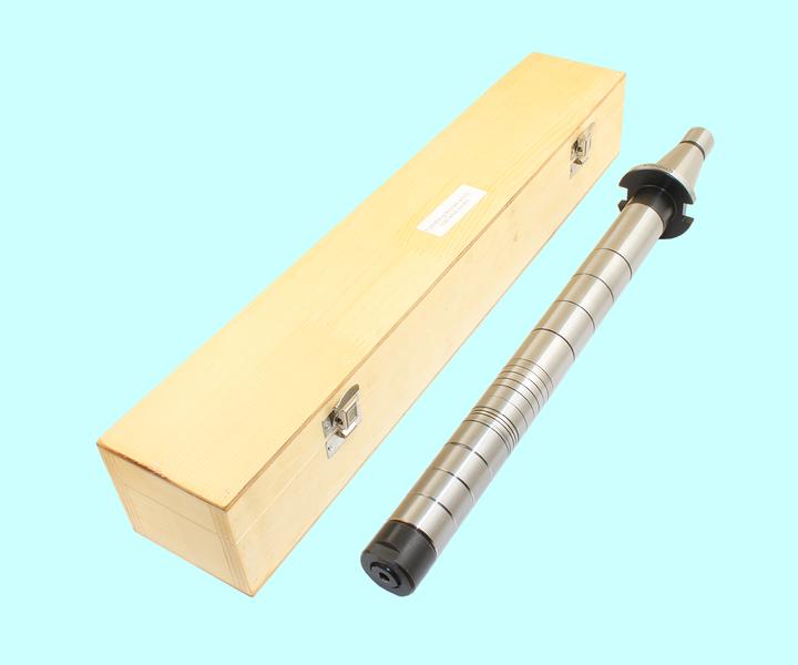 Оправка с хвостовиком 7:24 - 40, d22, L-470 ГОСТ 25827 исп.1, для горизонтально-фрезерных станков "CNIC"