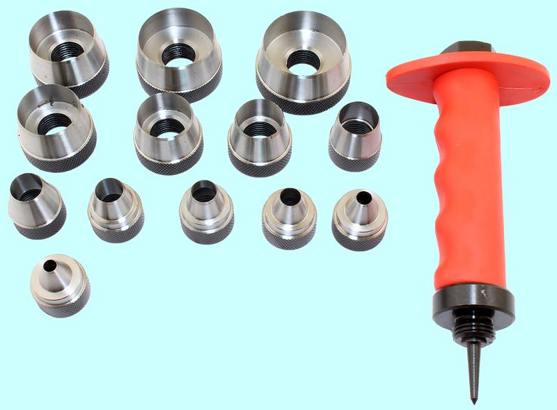 Набор высечек (пробойников) из 14-ти предметов от 5 до 35мм в пласт. чемодане "CNIC" (ОТ2014)