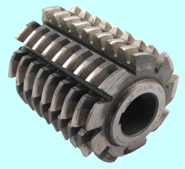 Фреза червячная Для шлицевых валов с эвольвентным профилем  М3,75  14гр, 110х90х32 Р6М5К5