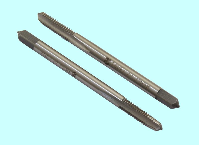 Метчик М 4,0 (0,7) м/р.Р6АМ5 комплект из 2-х шт. "CNIC"