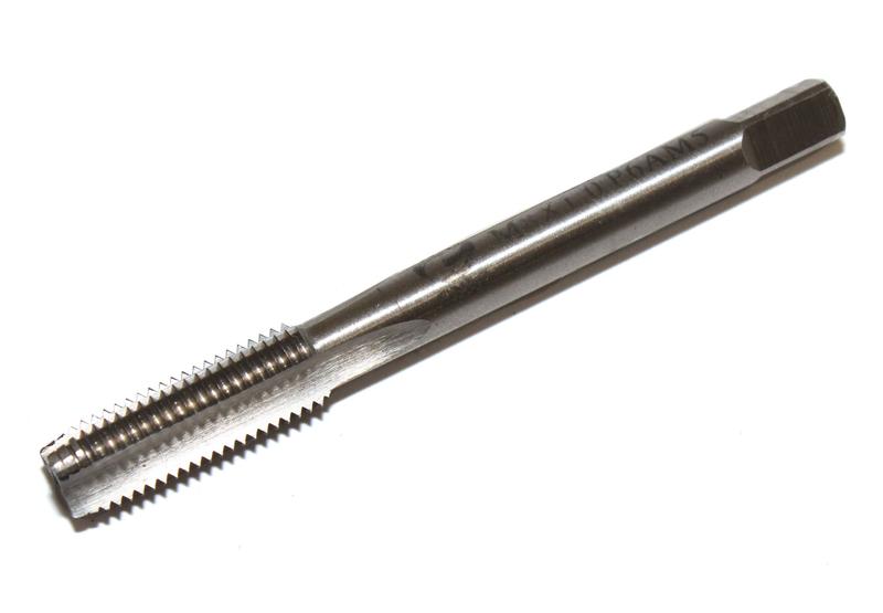 Метчик М27,0 (3,0) м/р.Р6АМ5 для глухих отверстий "CNIC"