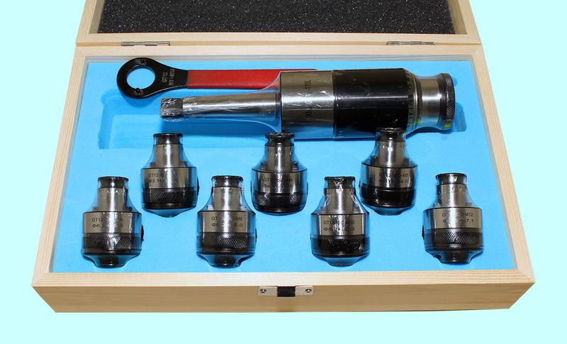 Патрон резьбонарезной с хвостовиком КМ2 с лапкой с набором головок из 7шт. М 3-М12 (MТ2-GT12-110L) "CNIC"