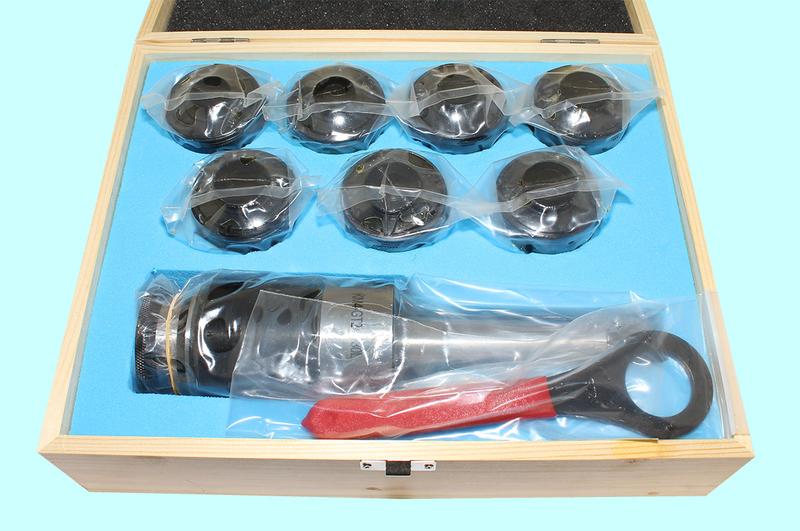 Патрон резьбонарезной с хвостовиком КМ4 с лапкой с набором головок из 7шт. М12-М24 (MТ4-GT24-130L) "CNIC"