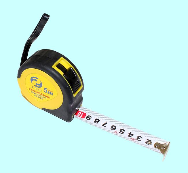 Рулетка   5 метров х 19мм с фиксатором обрезиненная "CNIC" CR-82 (582E)