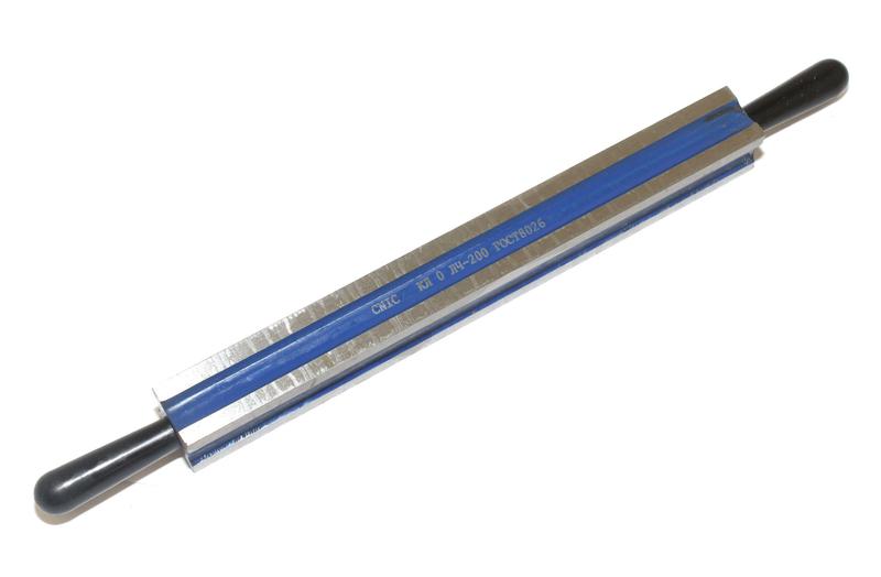 Линейка Лекальная тип ЛЧ-200  кл.точн.0 четырехгранная ГОСТ 8026-92 "CNIC"