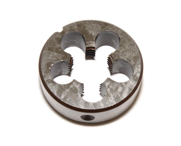 Плашка М  3,0 (0,5) dнар.20мм левая Р6АМ5 "CNIC"