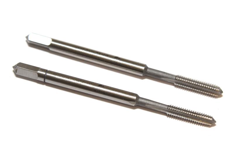 Метчик М 3,0  (0,5) м/р. Р6АМ5 комплект из 2-х шт. левый "CNIC"