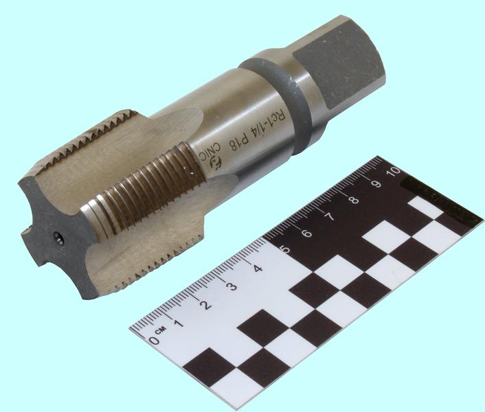 Метчик Rc 1 1/4" Р18 трубный конический, м/р. (11 ниток/дюйм) "CNIC"