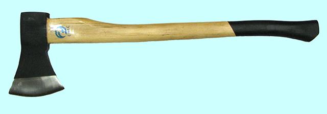 Топор кованый  1,4кг с топорищем тип А,  В=130мм, L=710мм "CNIC" (А615)