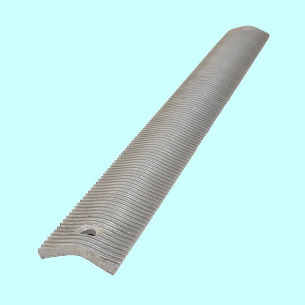 Рихтовочный полукруглый  с 2-мя отв. 350мм  7Т с прямой насечкой "CNIC" под комплект накладных ручек код 59931