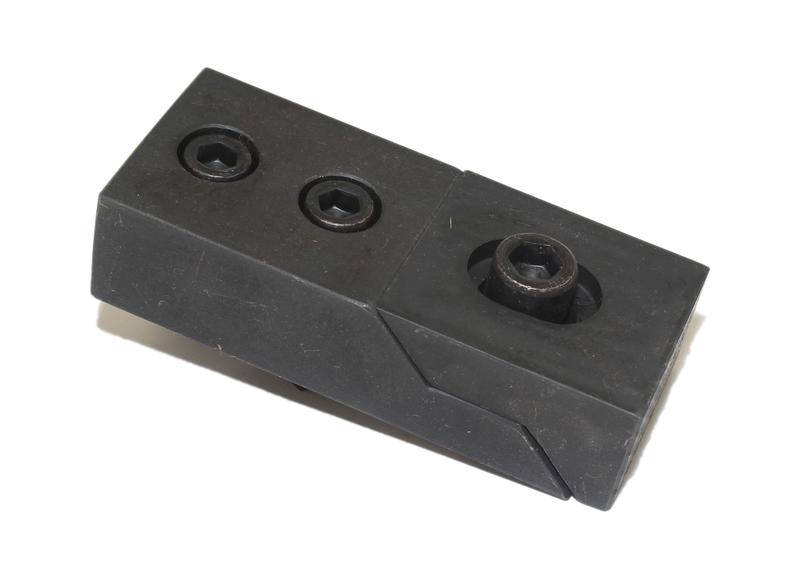 Прижим клиновой регулируемый 120х50х30х16,5мм, паз 17,7мм М12 (3105) "CNIC"