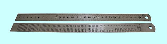 Линейка Металлическая  300х26х0.8 мм с двухсторонней шкалой "TLX"