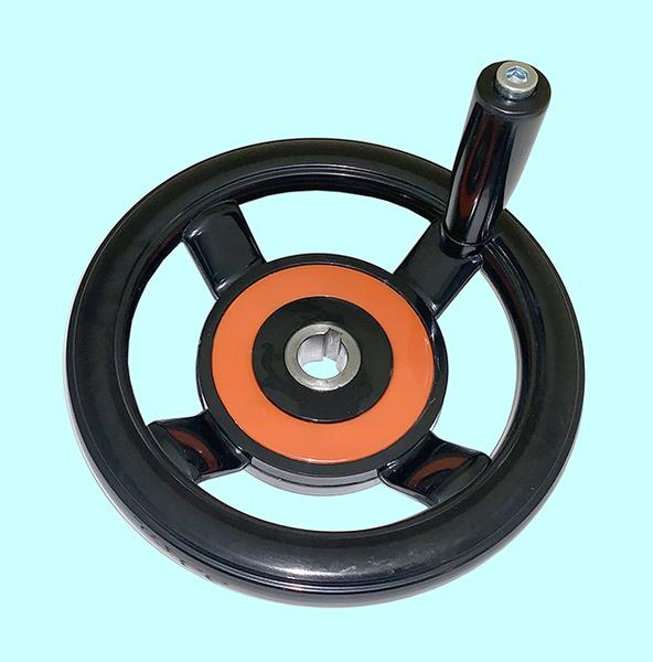 Маховик 200х20х44х6мм (DxdxHxb) с  4-мя спицами, бакелит "TLX" с ручкой