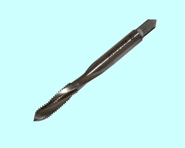 Метчик М 4,0 (0,7) м/р.Р6АМ5 винтовая канавка для глухих отвотверстий  ISO529 "TLX"