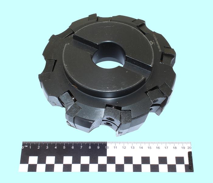 Фреза Торцевая насадная 160х63х40 с механическим креплением 4-гран. пластин (YT15 4160511) Т15К6, Z=8 "TLX"