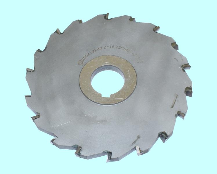 Фреза дисковая 3-х сторонняя 200х12х40, Z=18 Т5К10 с разнонаправл. зубьями "TLX"