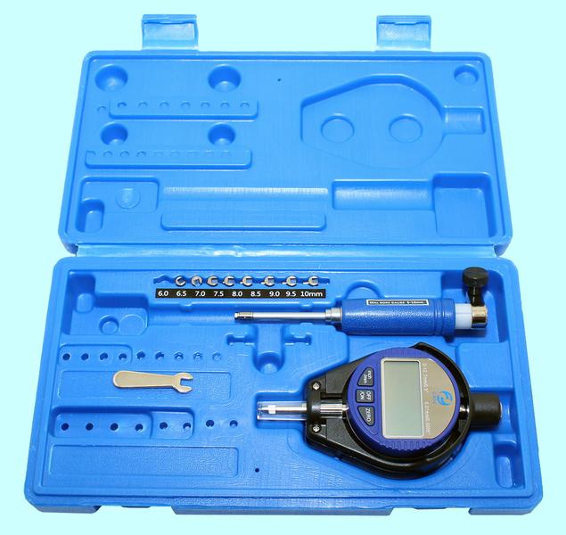 Нутромер Индикаторный   6-10мм электронный, глуб.изм. 40мм (0,01) 9 вставок "CNIC" (321-10)