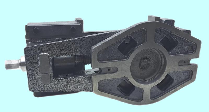 Тиски Станочные 160мм чугунные поворотные с открытым винтом, ход губок 170мм QB160 "TLX"