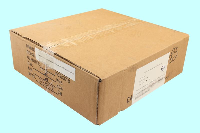 Набор клиновых ступенчатых прижимов из 58-ми предметов, паз21,7мм М20х2,5 на пластиковой подставке "TLX"